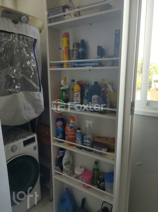 Apartamento à venda com 2 quartos, 67m² - Foto 42