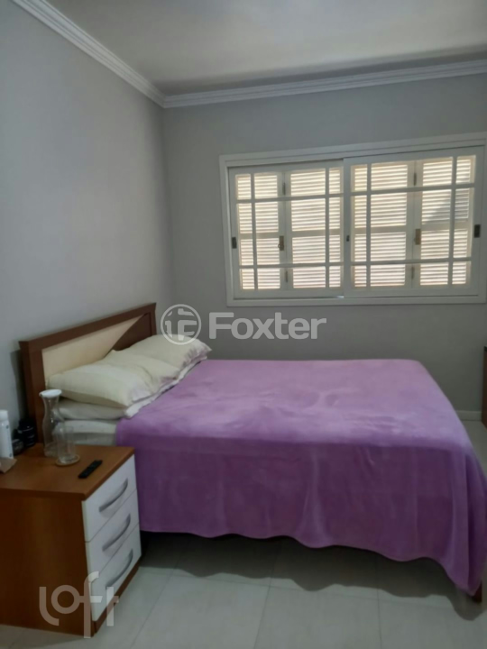 Casa à venda com 4 quartos, 201m² - Foto 11
