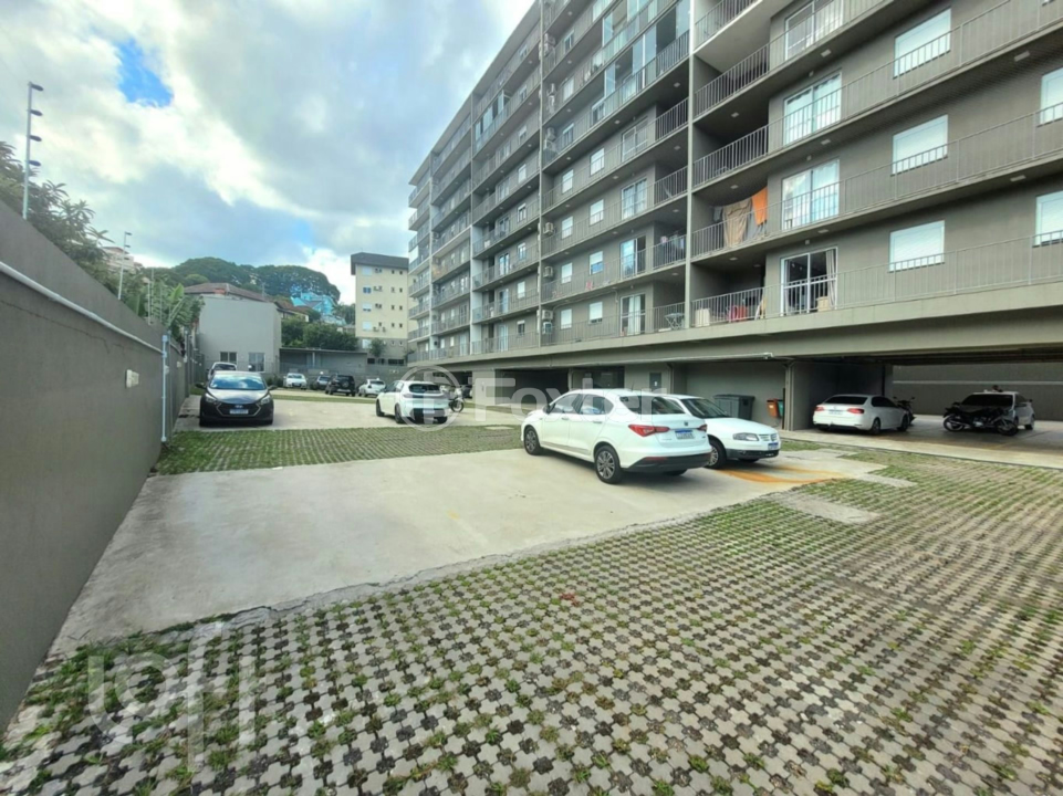 Apartamento à venda com 2 quartos, 61m² - Foto 6