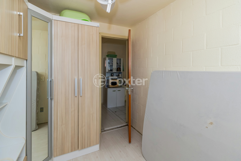 Apartamento à venda com 2 quartos, 42m² - Foto 8