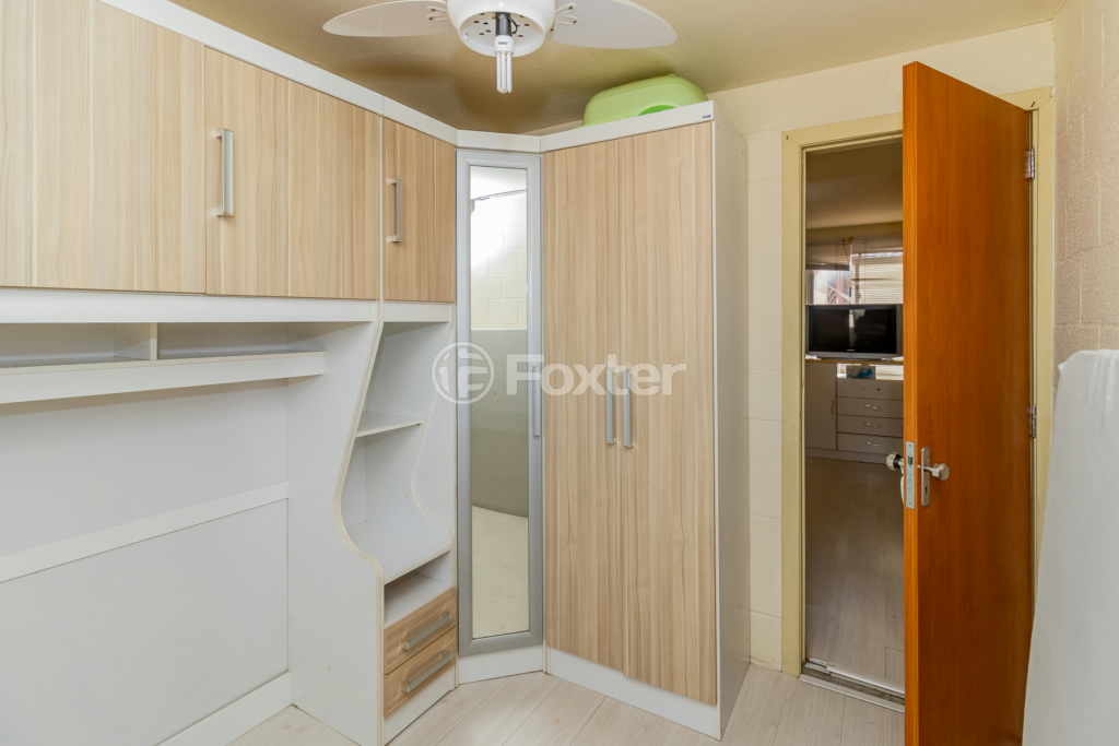 Apartamento à venda com 2 quartos, 42m² - Foto 9