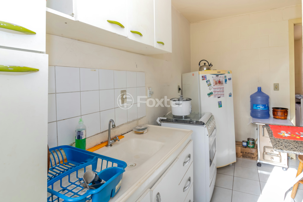 Apartamento à venda com 2 quartos, 42m² - Foto 16