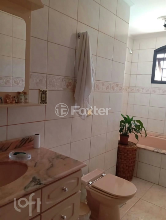 Casa à venda com 4 quartos, 300m² - Foto 9