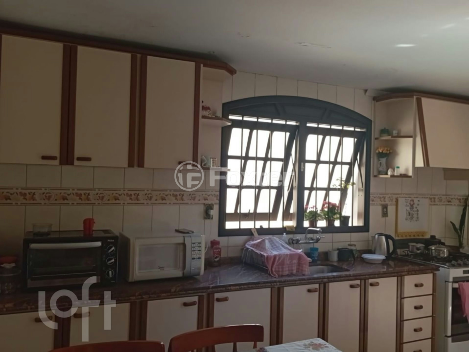 Casa à venda com 4 quartos, 300m² - Foto 19