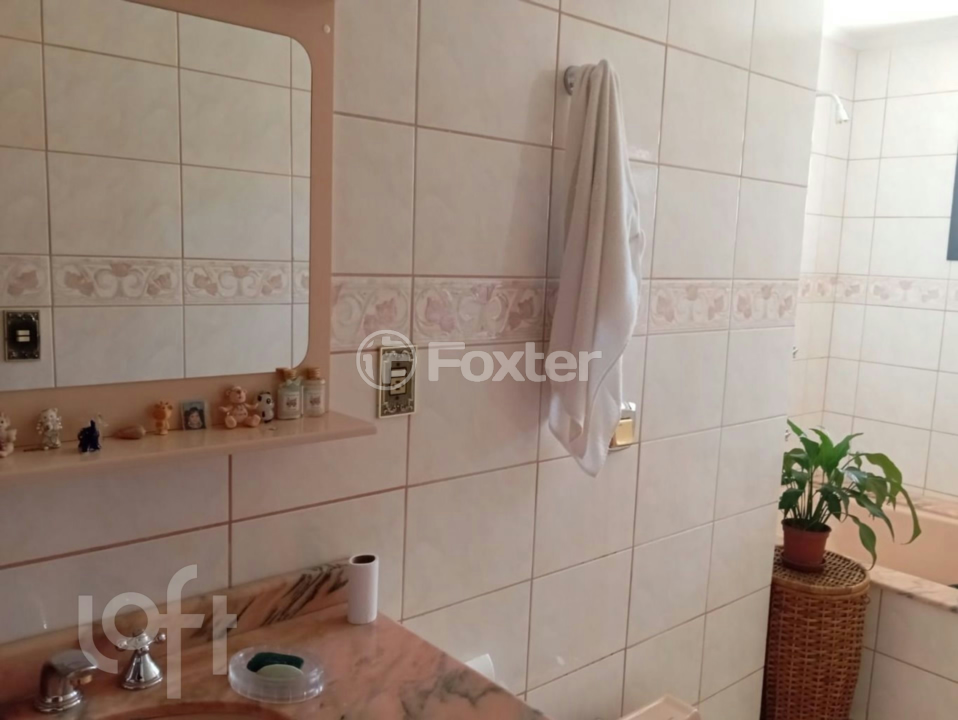 Casa à venda com 4 quartos, 300m² - Foto 7