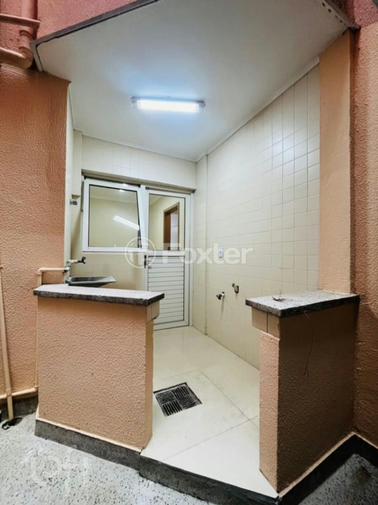 Apartamento à venda com 2 quartos, 65m² - Foto 15