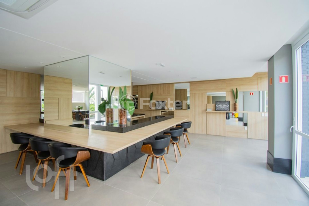 Apartamento à venda com 2 quartos, 56m² - Foto 32