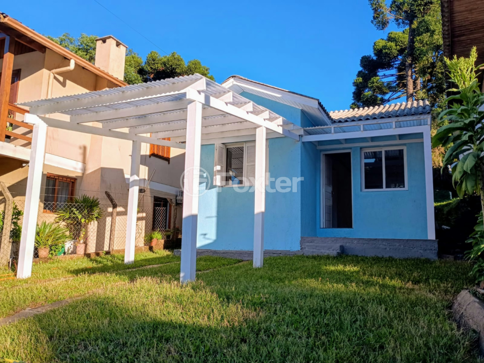 Casa à venda com 2 quartos, 59m² - Foto 1