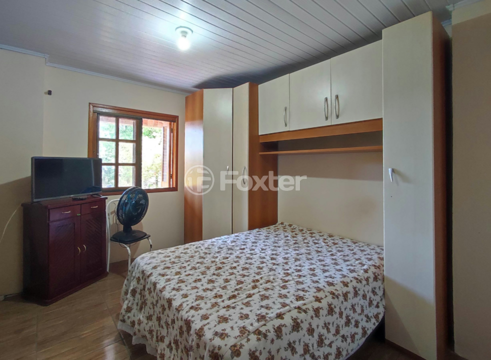 Casa à venda com 2 quartos, 141m² - Foto 3