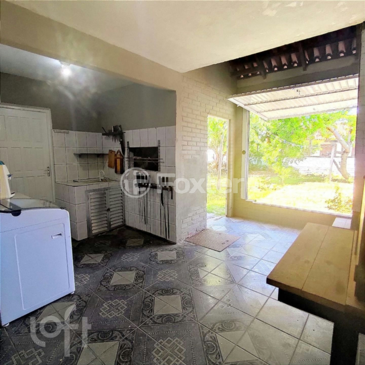 Casa à venda com 3 quartos, 110m² - Foto 9