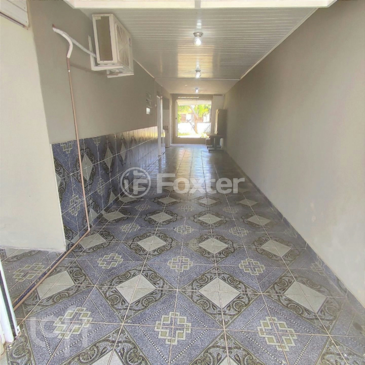 Casa à venda com 3 quartos, 110m² - Foto 11