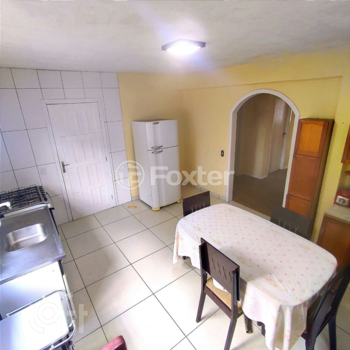 Casa à venda com 3 quartos, 110m² - Foto 3