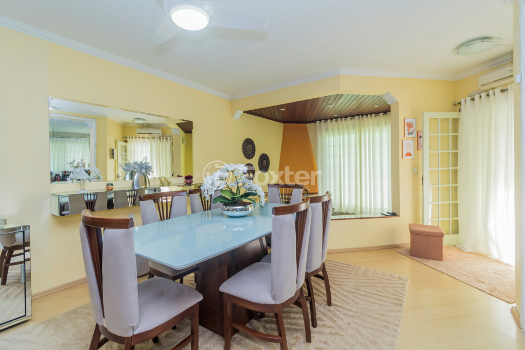 Casa à venda com 3 quartos, 253m² - Foto 9