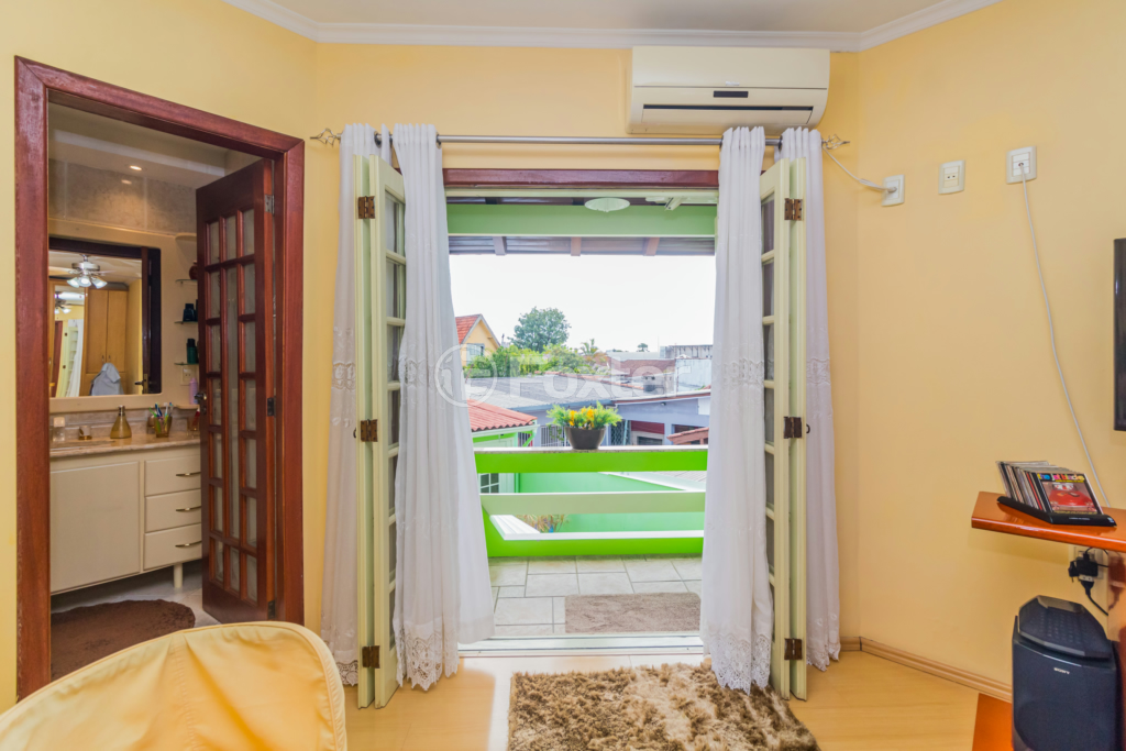 Casa à venda com 3 quartos, 253m² - Foto 28