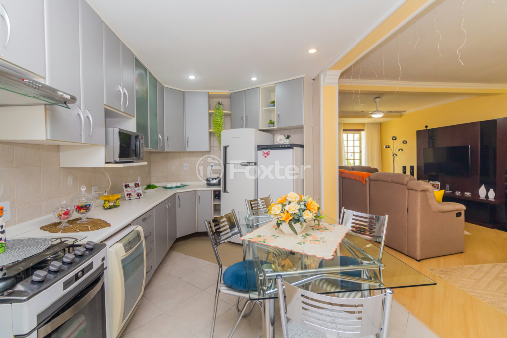 Casa à venda com 3 quartos, 253m² - Foto 34