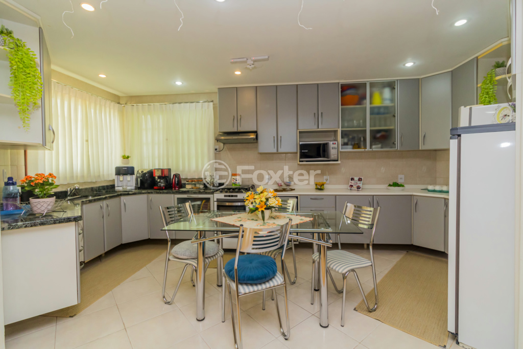 Casa à venda com 3 quartos, 253m² - Foto 36