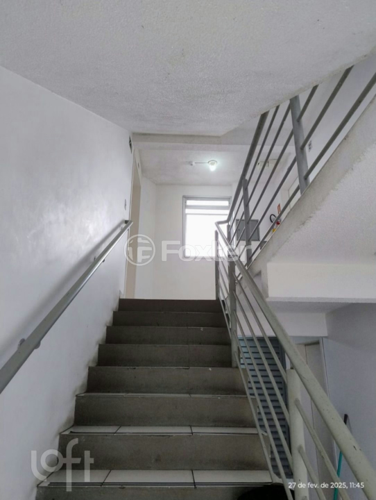 Apartamento à venda com 2 quartos, 45m² - Foto 26