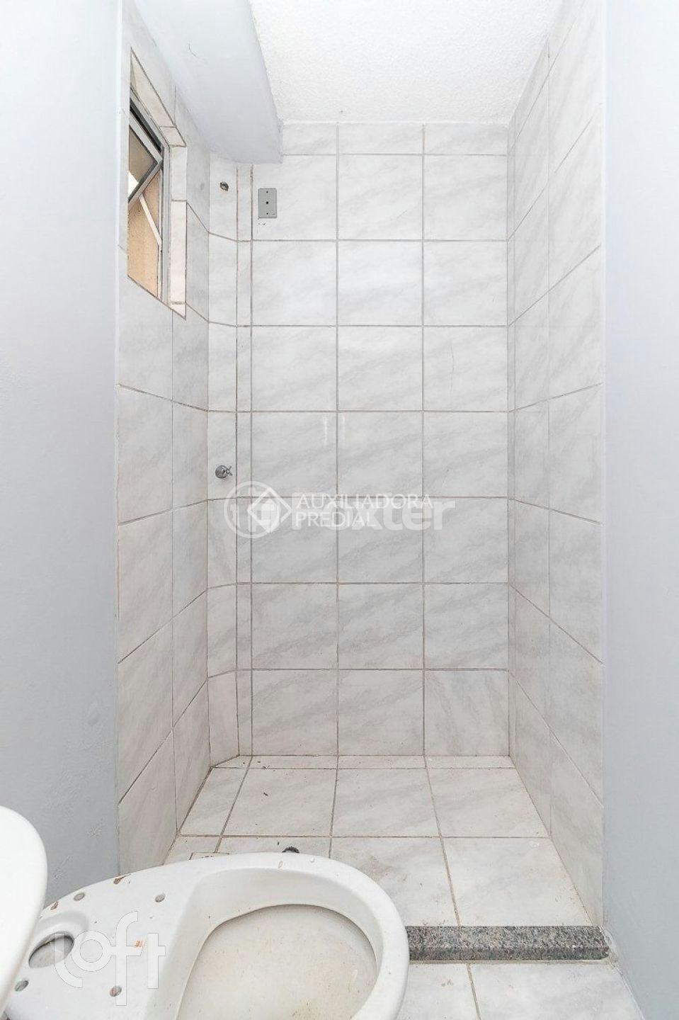 Apartamento à venda com 2 quartos, 38m² - Foto 23
