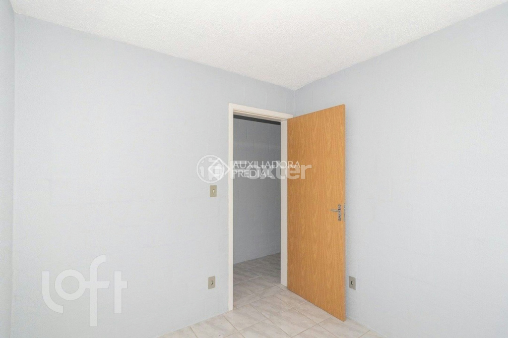 Apartamento à venda com 2 quartos, 38m² - Foto 25
