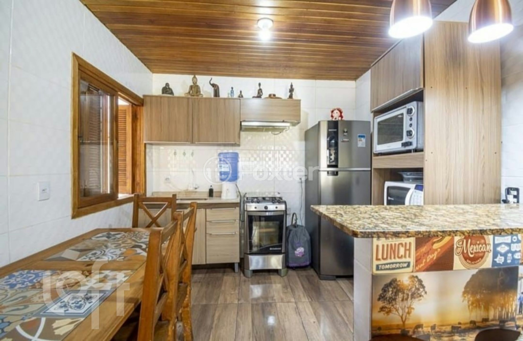 Casa à venda com 3 quartos, 84m² - Foto 11
