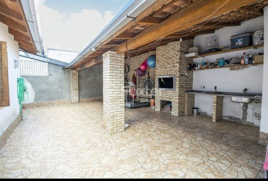 Casa à venda com 3 quartos, 84m² - Foto 17