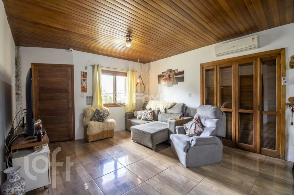 Casa à venda com 3 quartos, 84m² - Foto 4
