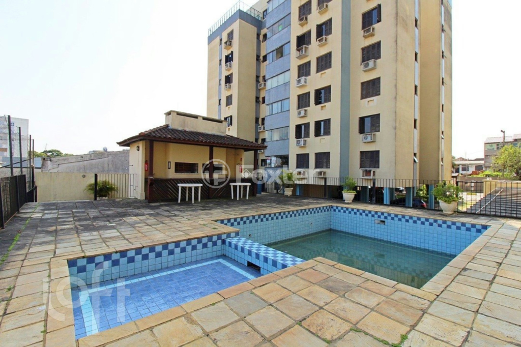 Apartamento à venda com 3 quartos, 95m² - Foto 31