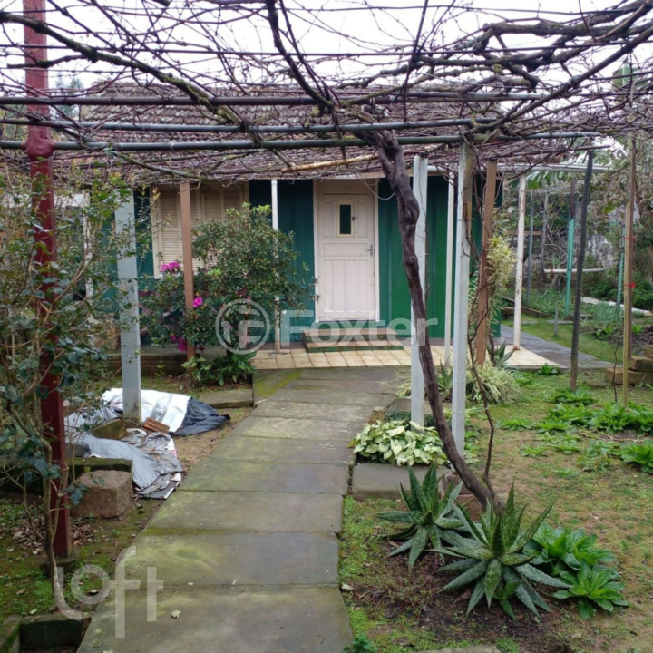 Casa à venda com 2 quartos, 289m² - Foto 1