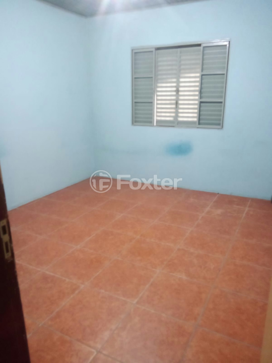 Casa à venda com 2 quartos, 70m² - Foto 7