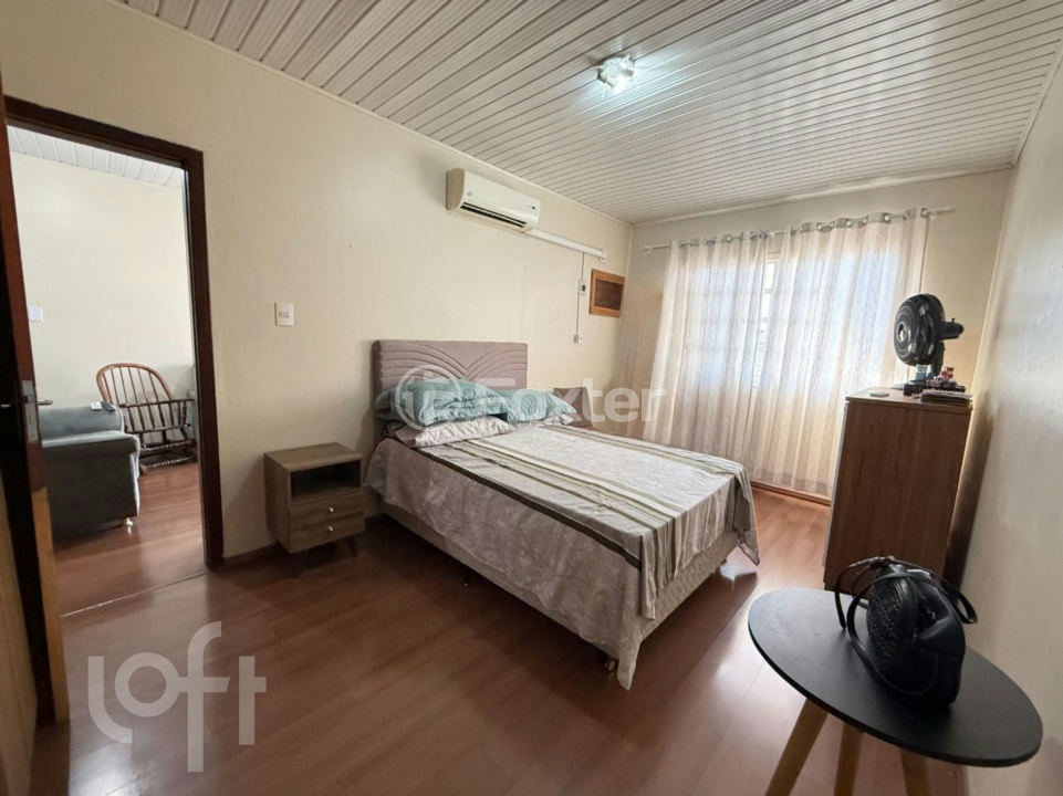 Casa à venda com 4 quartos, 250m² - Foto 50