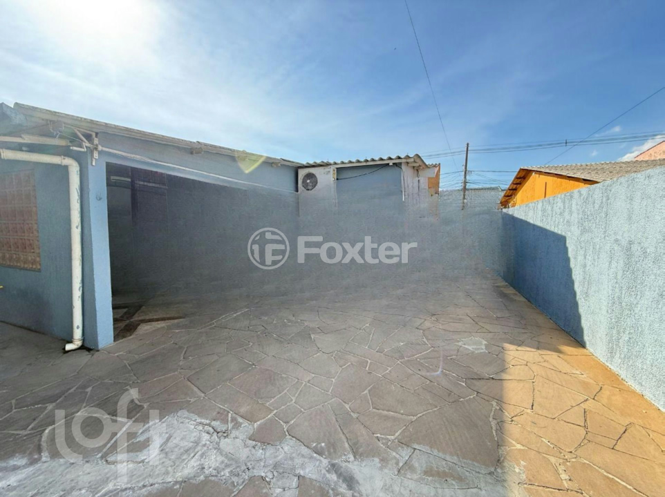 Casa à venda com 4 quartos, 250m² - Foto 4
