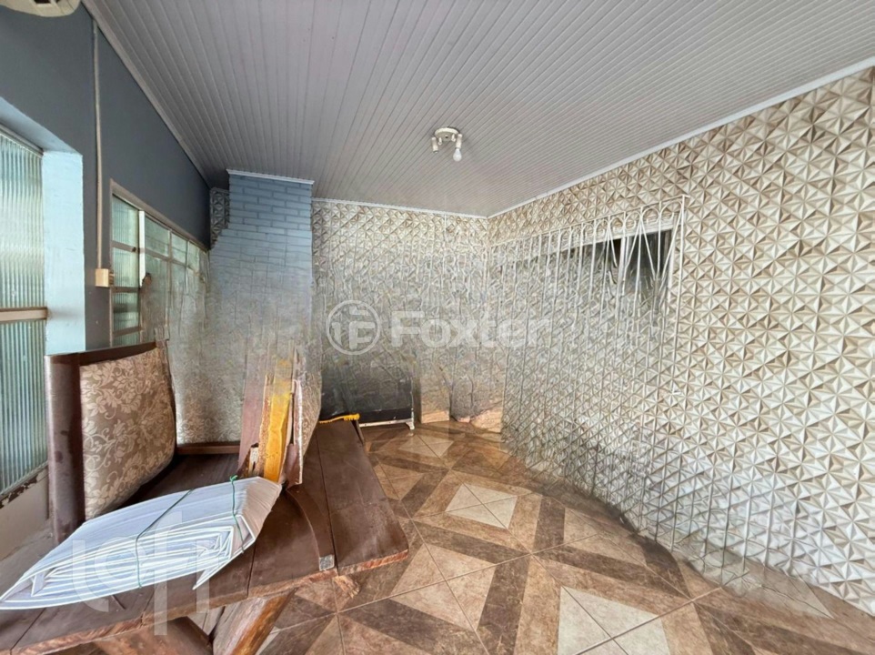 Casa à venda com 4 quartos, 250m² - Foto 27
