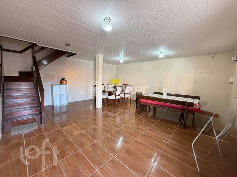 Casa à venda com 4 quartos, 250m² - Foto 32