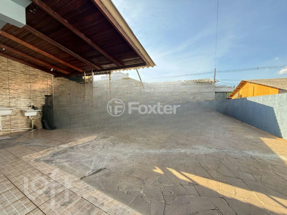 Casa à venda com 4 quartos, 250m² - Foto 5
