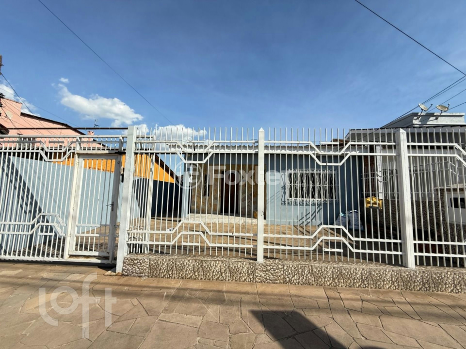 Casa à venda com 4 quartos, 250m² - Foto 57