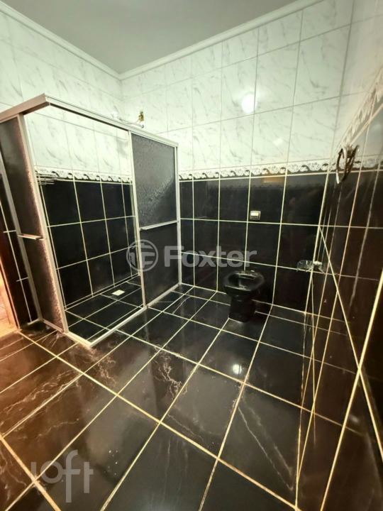 Casa à venda com 4 quartos, 250m² - Foto 21