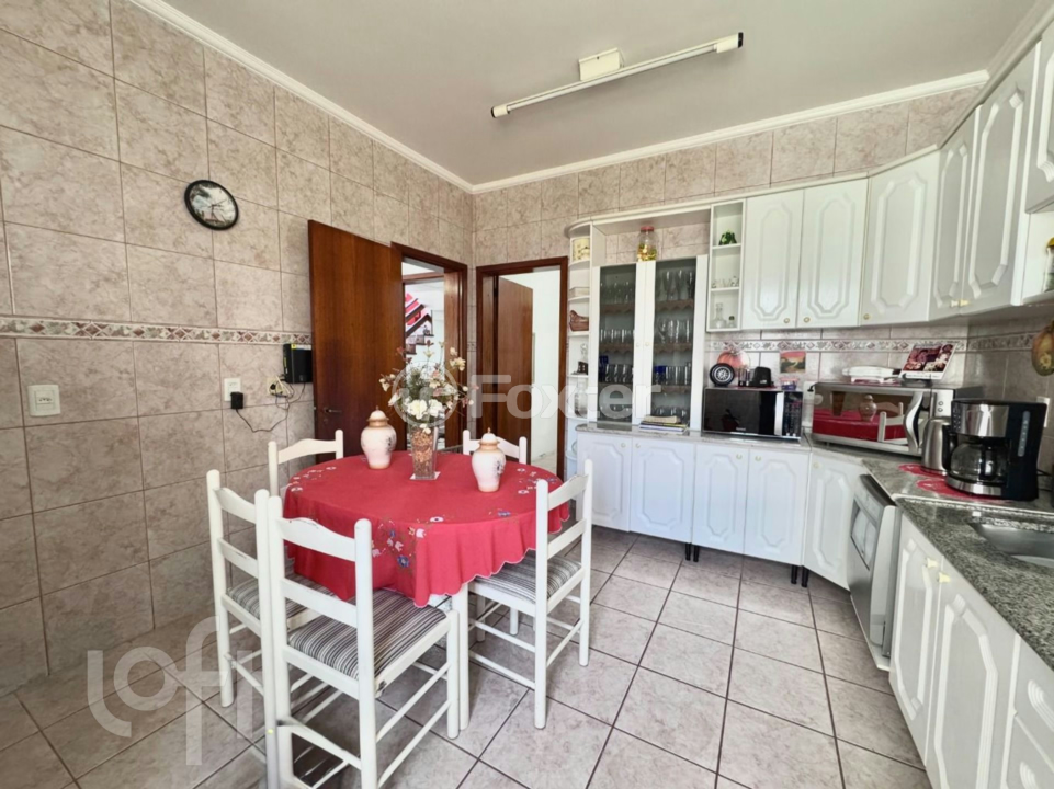 Casa à venda com 3 quartos, 256m² - Foto 64