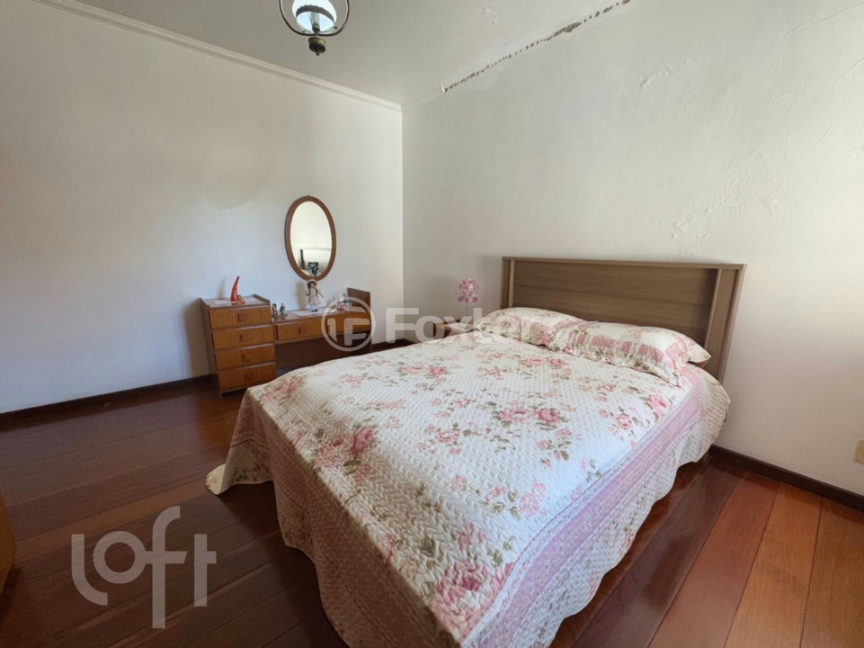 Casa à venda com 3 quartos, 256m² - Foto 57