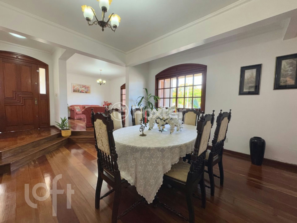Casa à venda com 3 quartos, 256m² - Foto 11
