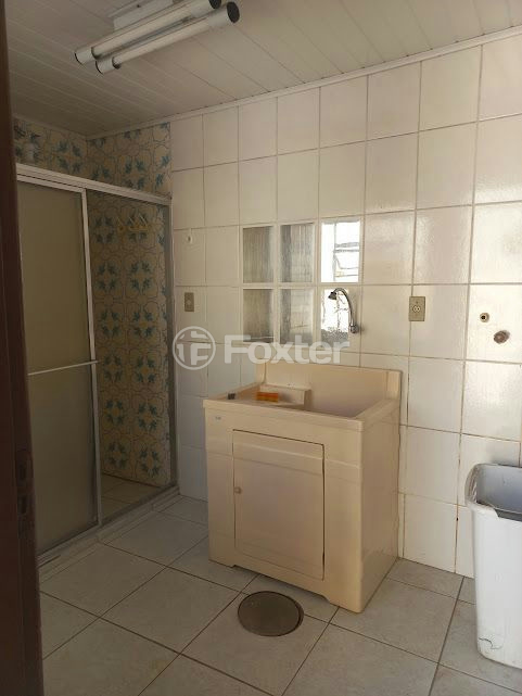 Casa à venda com 3 quartos, 150m² - Foto 8