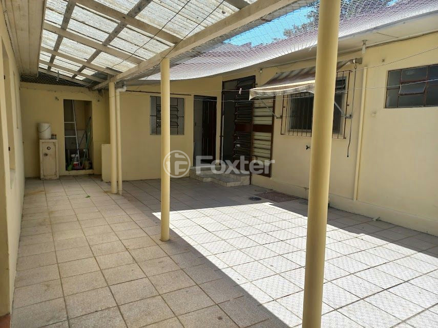 Casa à venda com 3 quartos, 150m² - Foto 6