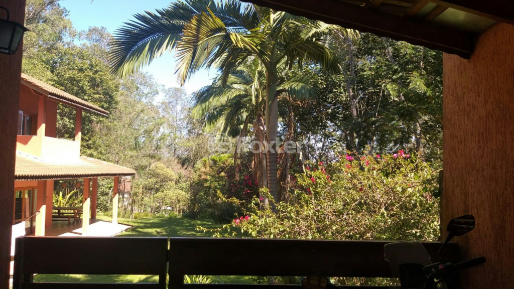 Casa de Condomínio à venda com 4 quartos, 304m² - Foto 15