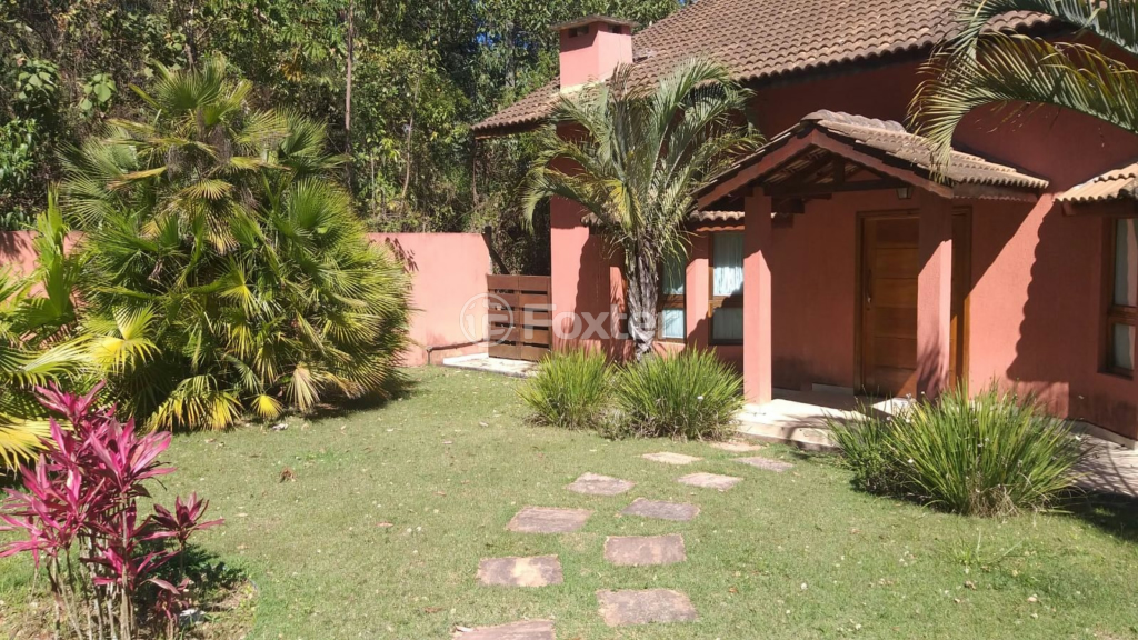 Casa de Condomínio à venda com 4 quartos, 304m² - Foto 31