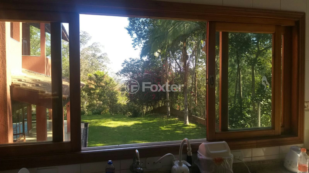 Casa de Condomínio à venda com 4 quartos, 304m² - Foto 14