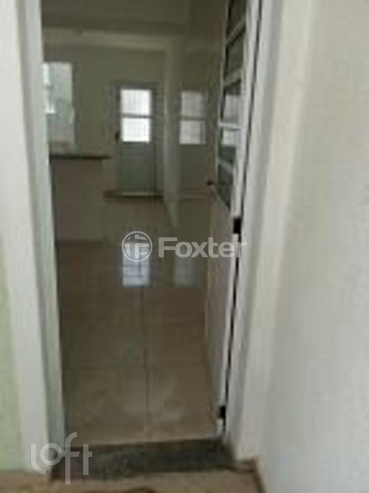 Casa à venda com 2 quartos, 60m² - Foto 11