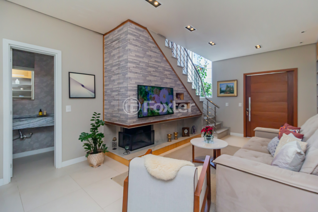 Casa de Condomínio à venda com 3 quartos, 205m² - Foto 4