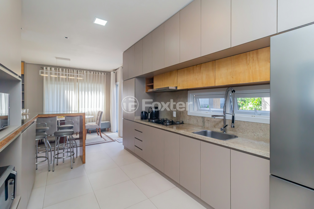 Casa de Condomínio à venda com 3 quartos, 205m² - Foto 11