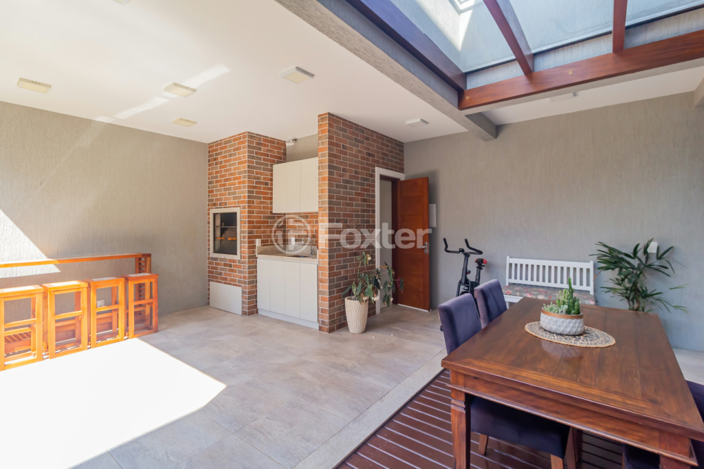Casa de Condomínio à venda com 3 quartos, 205m² - Foto 22
