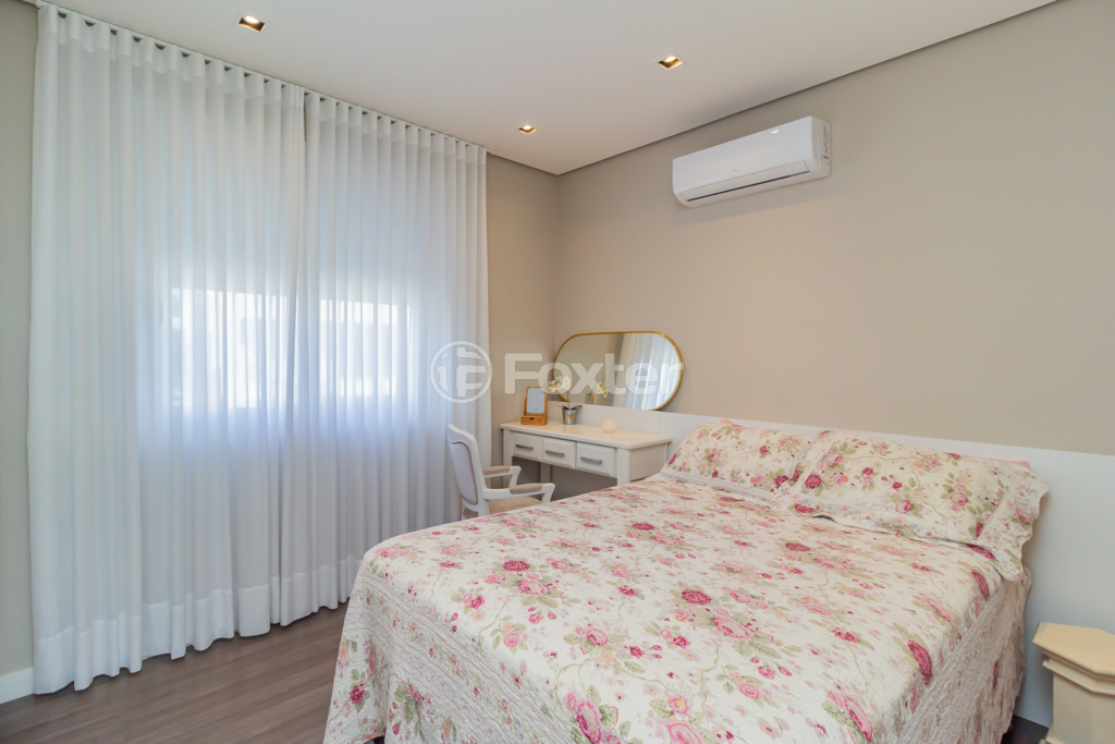 Casa de Condomínio à venda com 3 quartos, 205m² - Foto 32