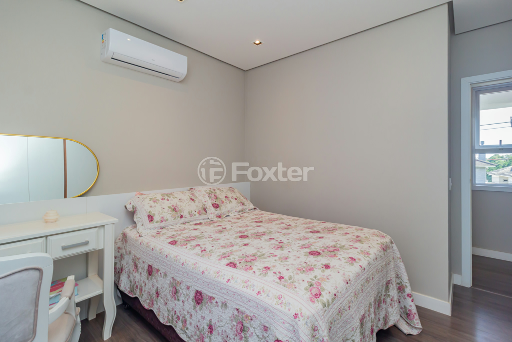 Casa de Condomínio à venda com 3 quartos, 205m² - Foto 34